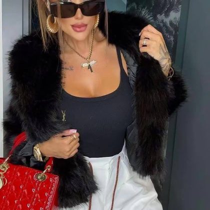 LOLA BIANKA GRAFT KOŽUŠINOVÝ KABÁT Z UMELÉJ KOŽUŠINY