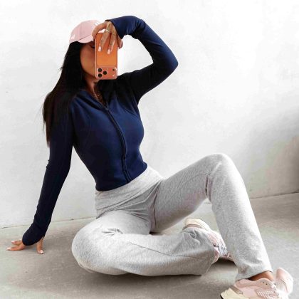 OLAVOGA EMERA SVETRE