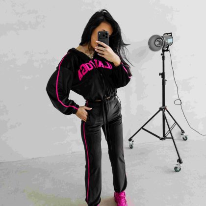 OLAVOGA AVONI SÚPRAVA